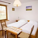 Wypoczynek Na Kaszubach Przy Jeziorach I Lasach * Mokrzyn
