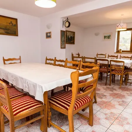 Wypoczynek Na Kaszubach Przy Jeziorach I Lasach Mokrzyn