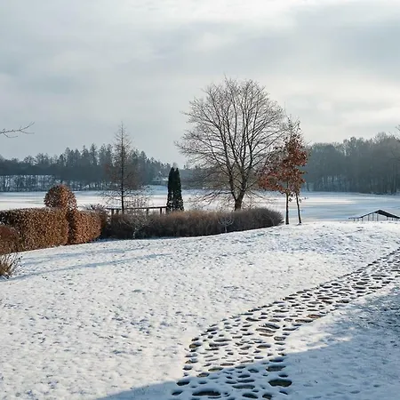 Wypoczynek Na Kaszubach Przy Jeziorach I Lasach Feriegård Mokrzyn