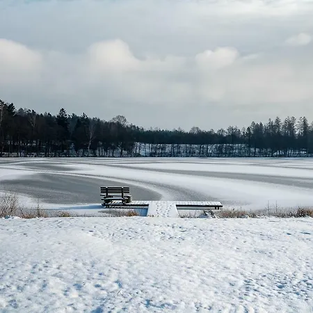 Wypoczynek Na Kaszubach Przy Jeziorach I Lasach *