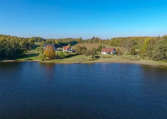 Фермерский дом Wypoczynek Na Kaszubach Przy Jeziorach I Lasach