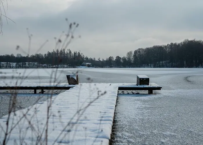 Фермерский дом Wypoczynek Na Kaszubach Przy Jeziorach I Lasach Mokrzyn